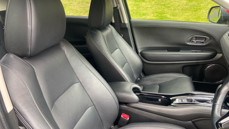 Honda HR-V 1.5 i-VTEC EX CVT 5dr Petrol Hatchback